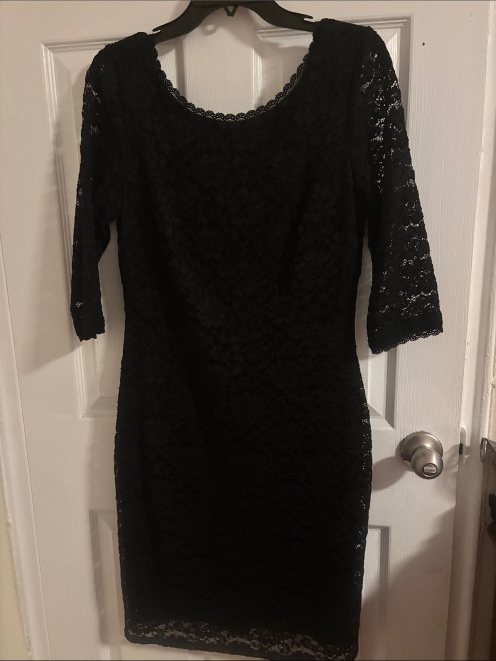 Laundry By Shelli Segal Black Lace Midi Dress with Three-Quarter Sleeves